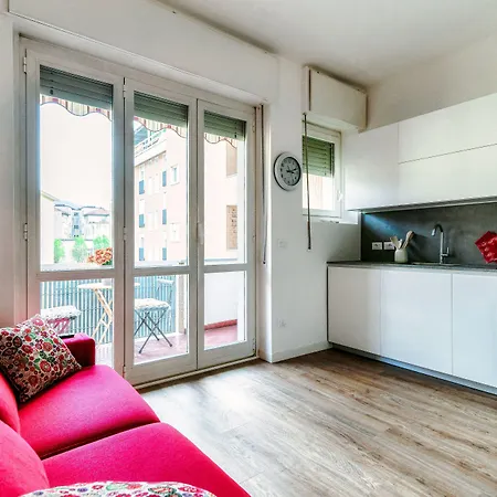 Joivy Superb Flat With Balcony * Côme