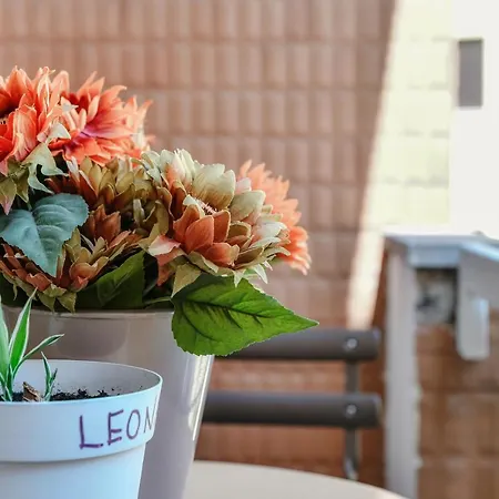 Joivy Superb Flat With Balcony Apartment Como