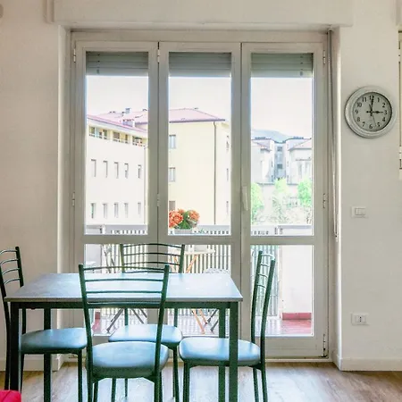 Apartment Joivy Superb Flat With Balcony