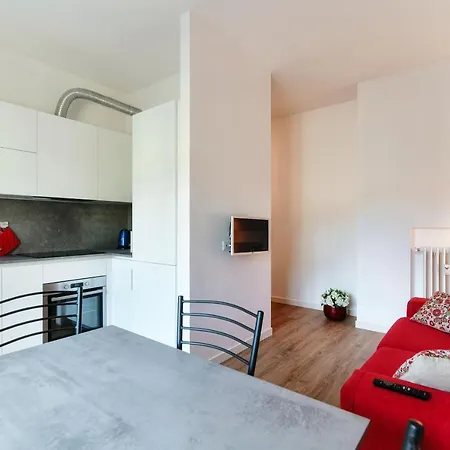 Joivy Superb Flat With Balcony Apartamento Como