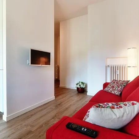 Joivy Superb Flat With Balcony Apartamento Como